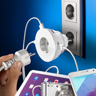 Steckdoseneinsatz mit 4 USB-Ports 4 USB-Power-Ports – und die Netzsteckdose bleibt frei. 230-V-Steckdose und Ladeplatz für Handy & Co. in einem.