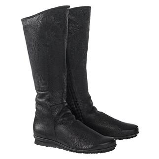 Paar arche Hirschleder-Stiefel in Schwarz, frontalansicht