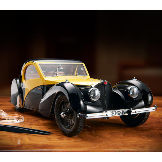 Bugatti Atalante Type 57SC Modell 1:12 Modellauto des Jahres 2015, limitiert auf 500 Stück. Schwere, detailgetreue Ausführung aus der renommierten deutschen Werkstätte Heinrich Bauer.