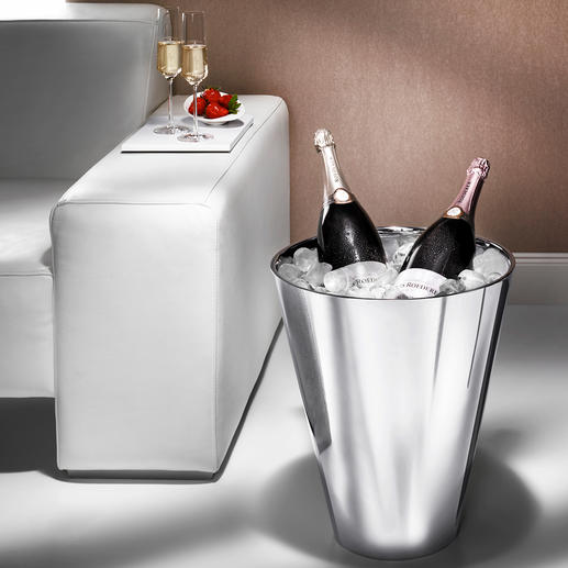 Champagnerkühler Im Magnum-­Format, aus doppelwandigem Edelstahl. Hält sogar zwei Magnumflaschen eisgekühlt.