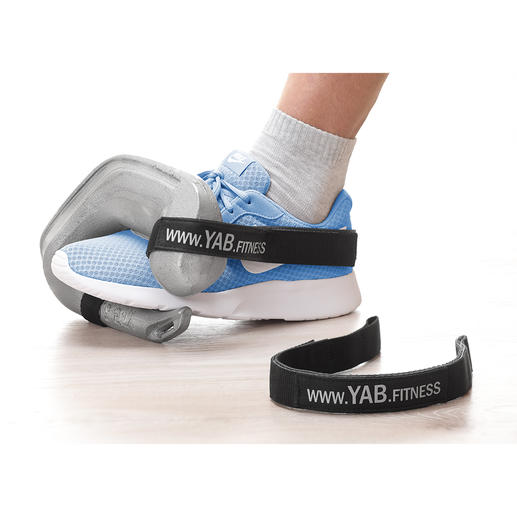Mit dem separat erhältlichen YAB.Belt am Sportschuh befestigt, ideal auch für ein intensives Training der Bein-, Gesäß- und Bauchmuskulatur.