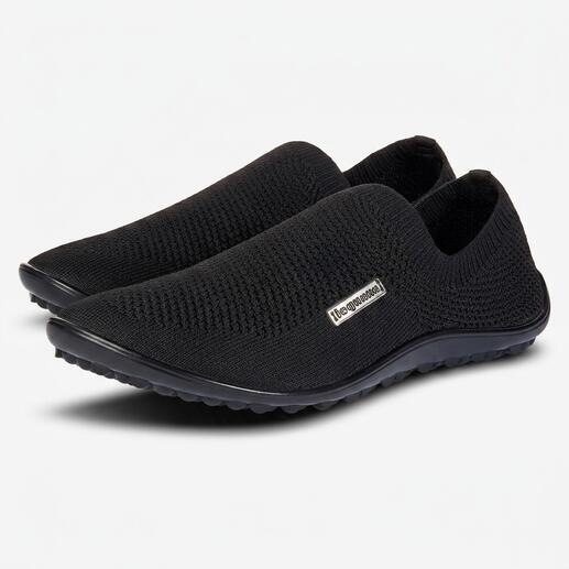 Schwarze Barfuß-leguano® Slipper in Größe 38 mit elastischem Obermaterial.
