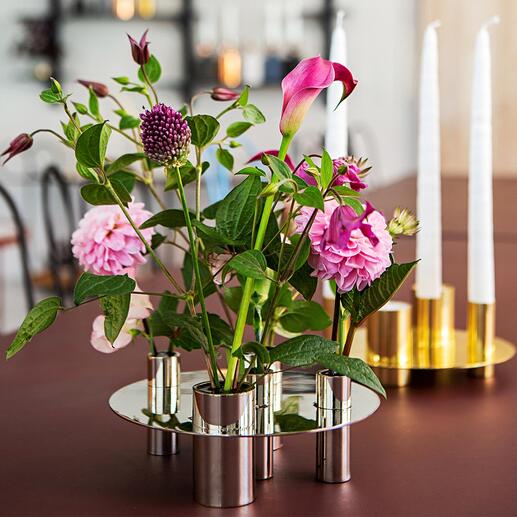 Reversible Vase/Kerzenständer Elegantes Ensemble für 5 Kerzen. Oder für duftige Blüten. Einfach um 180° geschwenkt – schon variabel nutzbar.