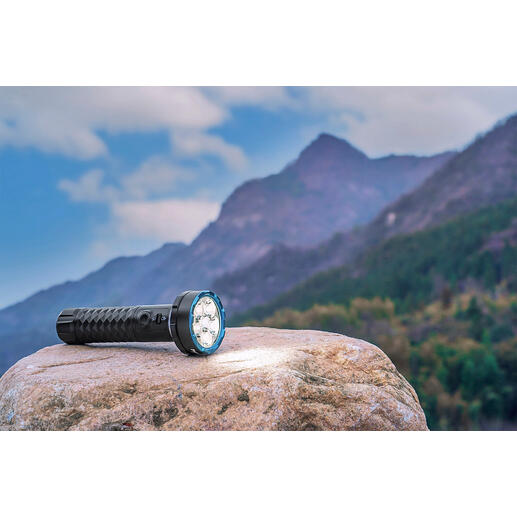 Bidirektionale 5.000 Lumen Taschenlampe In einer Sekunde umgeschaltet. Ultrahell, robust und außergewöhnlich vielseitig. Perfekt für Haushalt, Auto, Camping, Abenteuer-Tour, ...