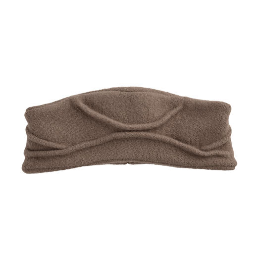 Ein Stirnband, fast so elegant wie ein Hut. In mondäner Bogen-Form. Made in France. Von Céline Robert.
