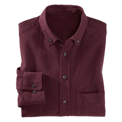 Bordeauxfarbenes Flanell-Shirt gefaltet mit Knöpfen