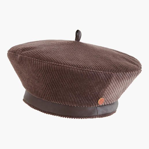 Braune Cord-Baskenmütze seitlich, zeigt Form und Material.