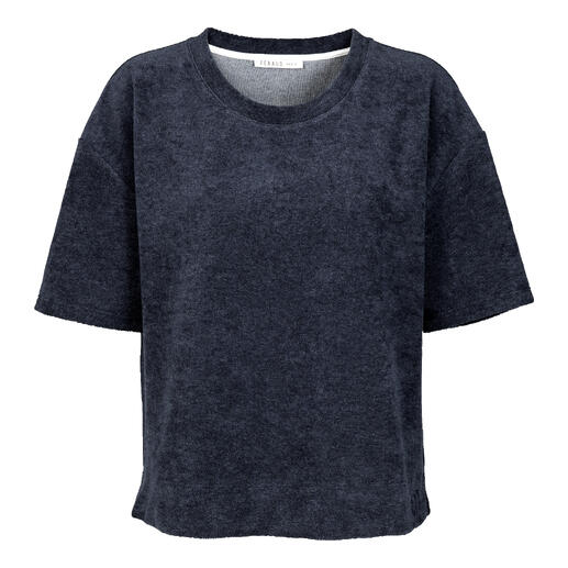 Frottee-Shirt in Dunkelblau mit kurzem, weiten Schnitt.