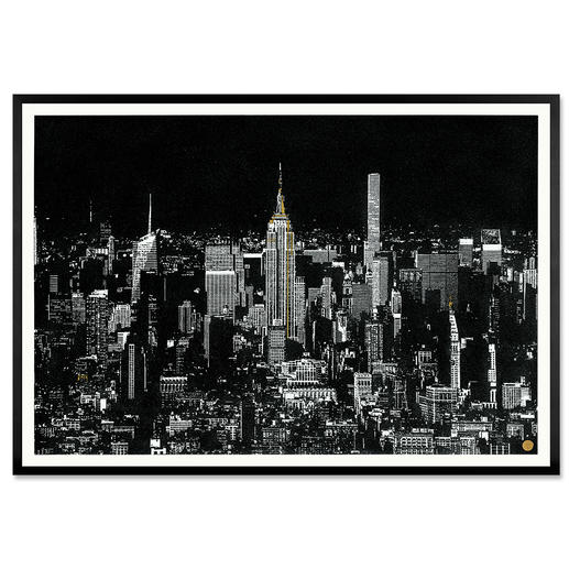 Tim Bengel – New York Skyline Tim Bengel: Seine einzigartigen Originale aus Sand und Gold erobern die Kunstwelt. Erste Edition. Von Hand veredelt. 25 Exemplare. Maße: gerahmt 120 x 84 cm