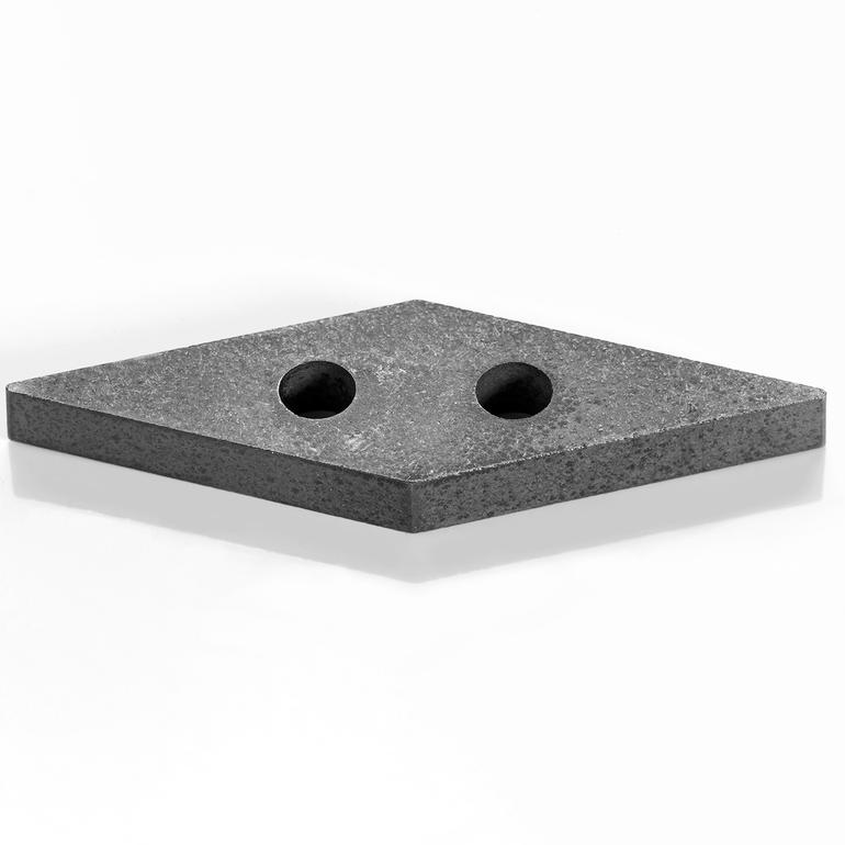 Ersatzschneide (separat erhältlich) Ersatzschneide in Diamantform, auf einem weißen Hintergrund.
