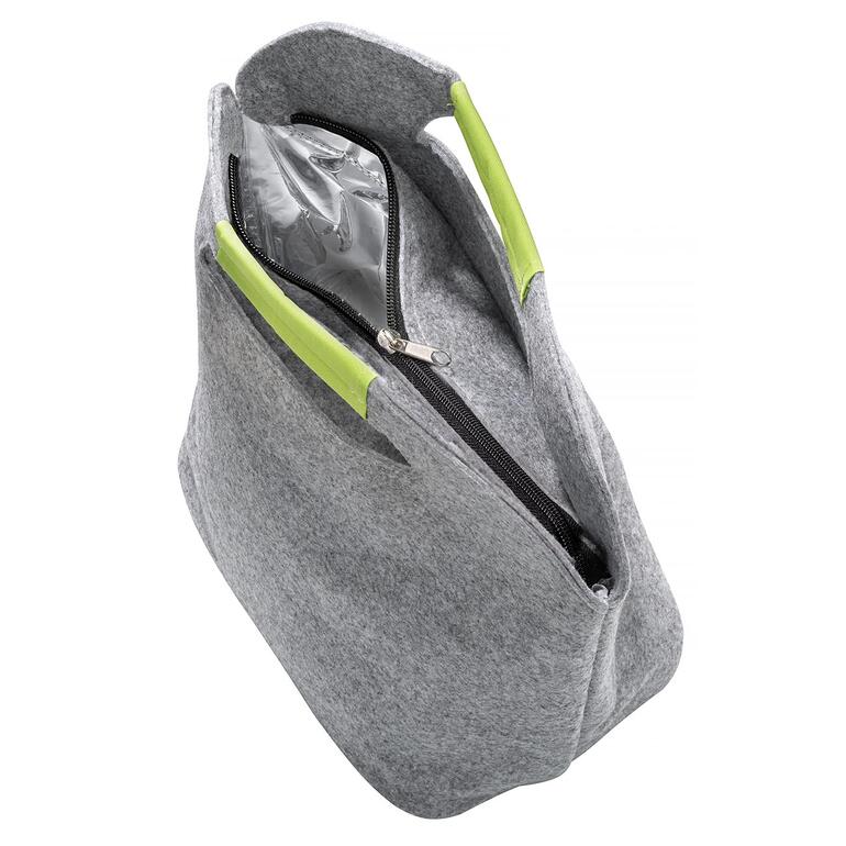 Innensicht einer Filz-Kühltasche mit Glanzfolie.