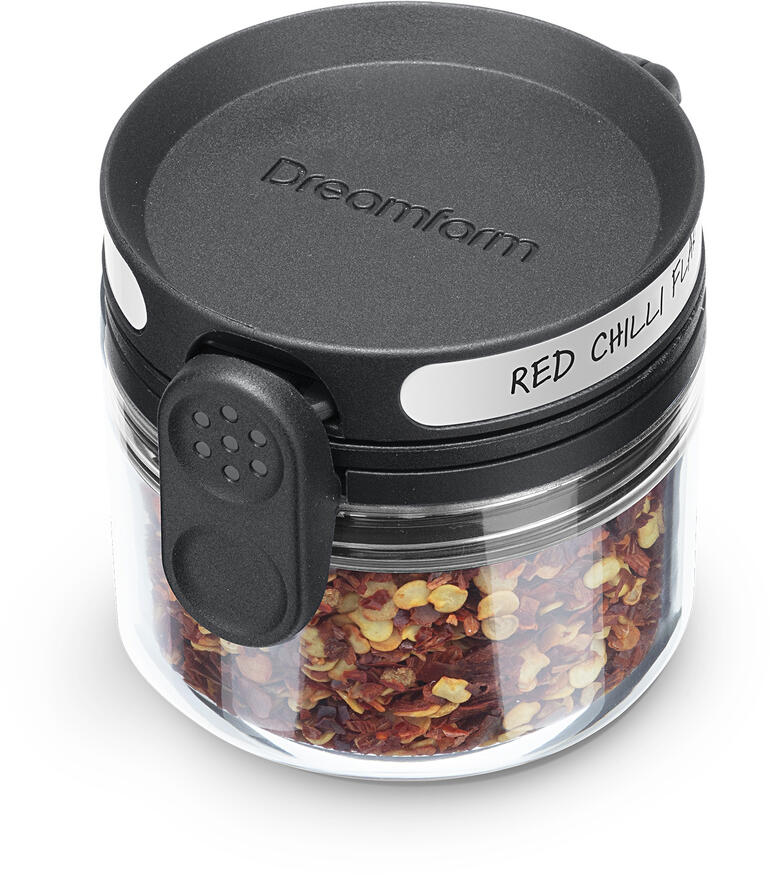 Gewürzglas Orlid, 3er-Set Ein Gewürzglas Orlid mit getrockneten Chiliflocken auf einem weißen Hintergrund.
