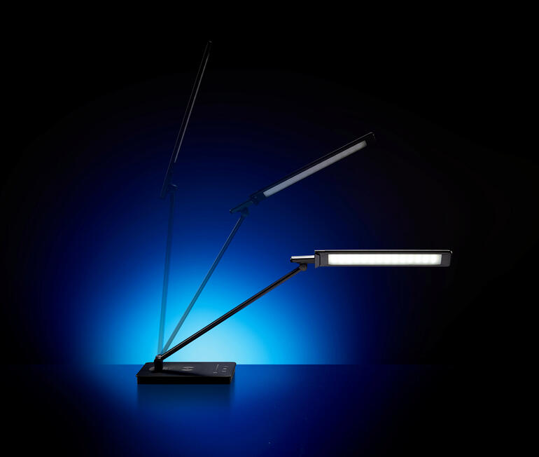 Dynamische LED-Schreibtischleuchte im Spiel mit mehreren Beleuchtungsfunktionen