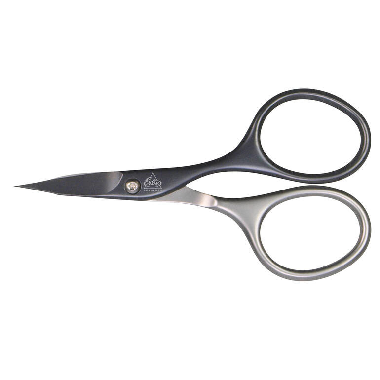 Selbstschärfende Maniküre-Schere auf weißem Hintergrund.