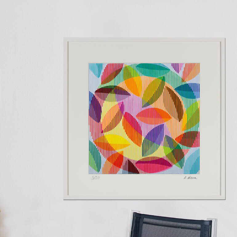 „Wilde Lust am Leben“, gerahmt 98 x 98 cm. Farbenfrohes, abstraktes Wandbild mit Blattmotiven in lebendigen Farben.